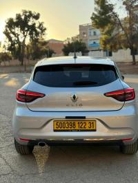 سيارات-renault-clio-5-2022-intense-معسكر-الجزائر