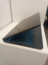 Dell latitude 5401 i7 9eme gen 16 gb 512 SSD mx150