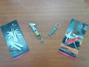 VICTORINOX COUPE ANGLE; PORTE CLE