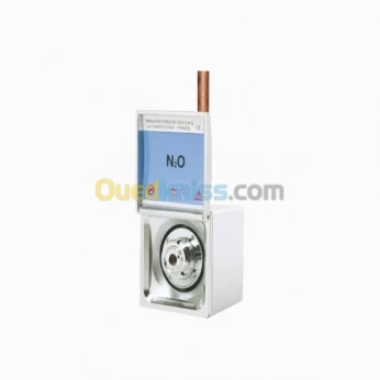 Prise O2/N2O/CO2/VIDE pour fluides