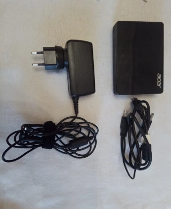 Data show Acer c120
