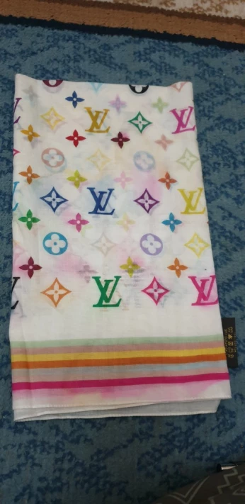 Foulard louis vuitton original