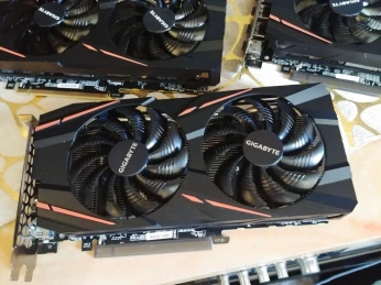 Original gigabyte RX580 8G Graphics Cards GDDR5 Memory Video Gaming الكمية محدودة