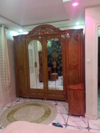 غرفة نوم للبيع باسعر تنافسي