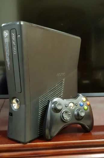 Xbox 360 slim