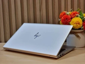 HP ELITEBOOK 840 G8 I5 1135G7 16GO 256GO SSD NVME