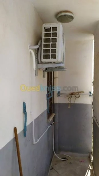 Installation et maintenance de climatisation تركيب و إصلاح أعطاب مكيف الهواء