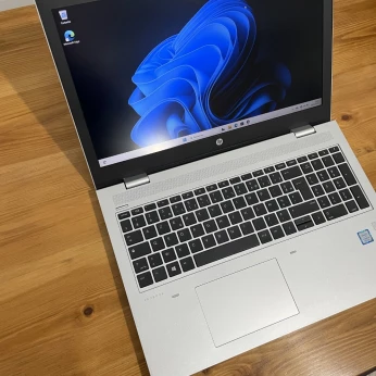 HP ProBook 650 G5 | Intel Core i5-8265U 8ème gen, 16Go, 128Go SSD & 500Go HDD, 15,6" FHD