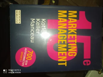 Management Marketing 15eme édition + 700 QCM (Philip Kotler)