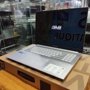 ASUS VIVOBOOK OLED 16 POUCES I7-11370H 16GB 1TB SSD RTX 3050 4GB NEUF JAMAIS UTILISÉ