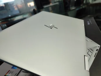 HP envy x360 i5 11em 8Go 512SSD 15.6 JAMAIS UTILISÉ