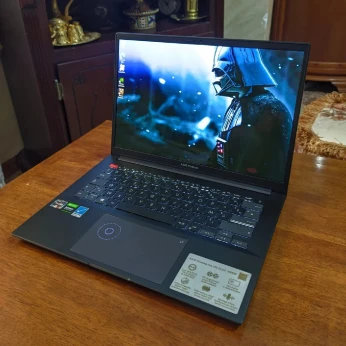 Asus vivobook OLED 2.8K 90HZ // RTX 3050 // RYZEN 5 5600H // 16 GB