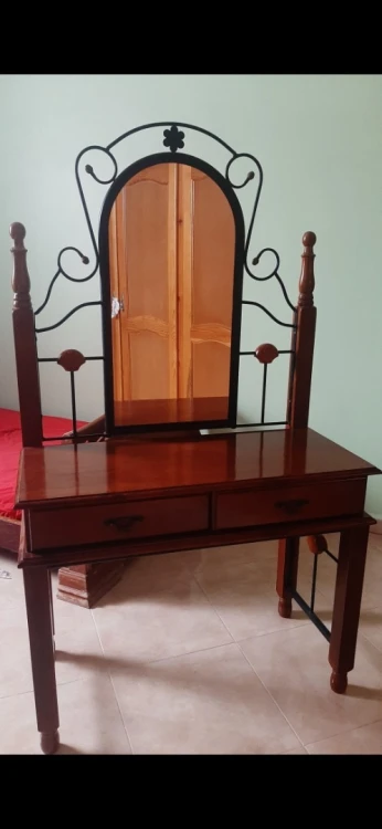 Coiffeuse (fer forgé)