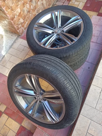 jantes utilisée pour TIGUAN R line par. 19. + phare avant tiguan
