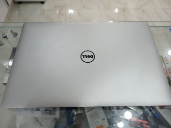 DELL PRECISION 5520 I7-7EME VGA QUADRO M1200 4G DDR5