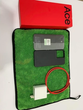 Oneplus Ace