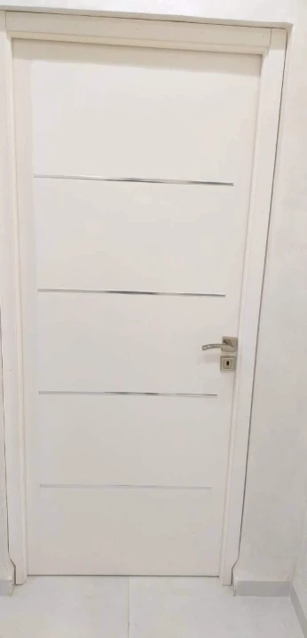 Porte en bois