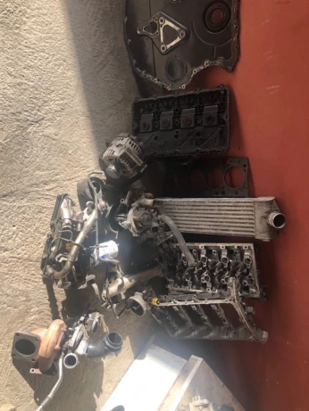Pièce motor FORD TRANSIT 2.4