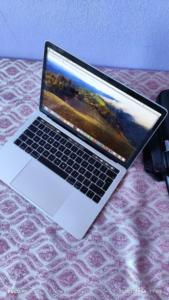 MacBook pro 2019