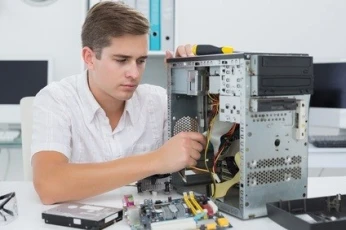 FOMATION MAINTENANCE INFORMATIQUE PC.