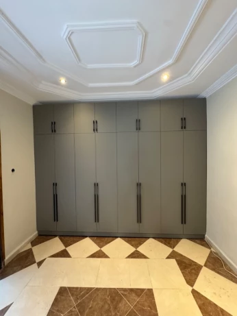 Dressing armoire placard moderne sur mesure خزانات ملابس