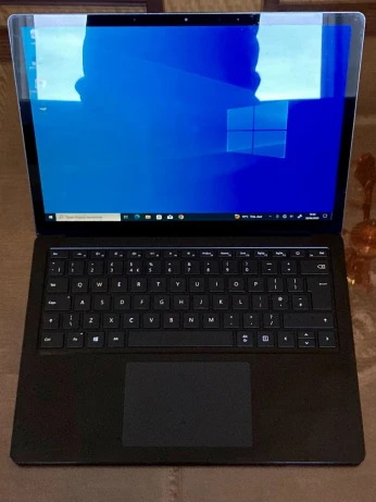 Microsoft surface laptop 3