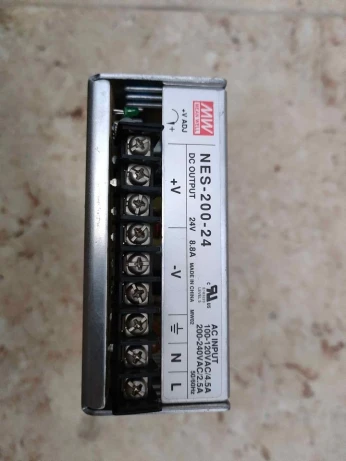 Alimentation 24V 8.8A