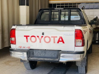 Toyota هاليكس 2024 سلوقية