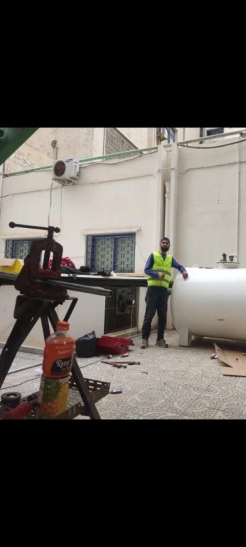 Plombier (التنقل السريع)بلومبي