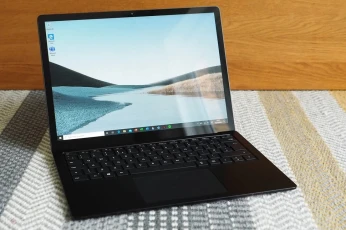 Microsoft Surface Laptop 3 (13'', 8 Go RAM, 256 Go)