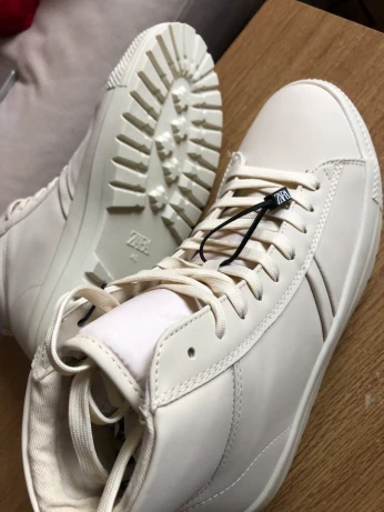 Zara basket montante