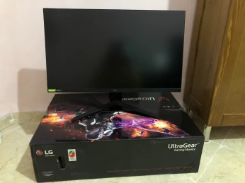 LG ULTRA GEAR 27GP850 27" 2K NANO IPS 180HZ 1MS HDR