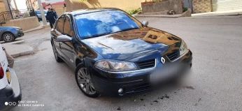 Renault Laguna 2 2001 initiale paris