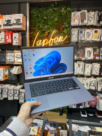 ASUS CHROMBOOK PLUS I3 12th 8GB 128GB SSD 14 FHD