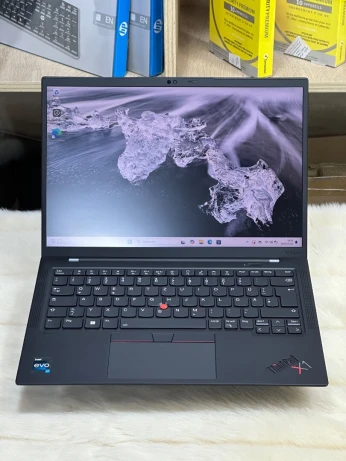 LENOVO THINKPAD X1 CARBON GEN 11 INTEL CORE I7 EVO 1355U 16GO 512GO SSD