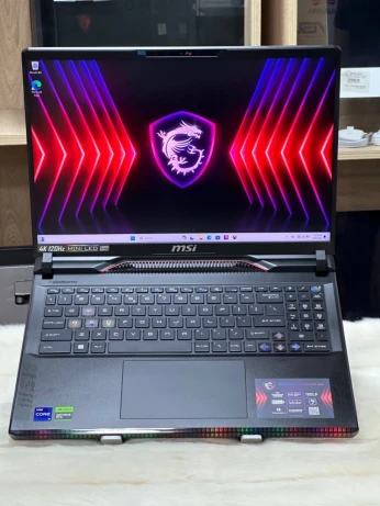MSI RAIDER GE68 HX 14VIG I9 14900HX 32GO DDR5 2TO SSD NVME NVIDIA GEFORCE RTX4090 16GO GDDR6 NEUF