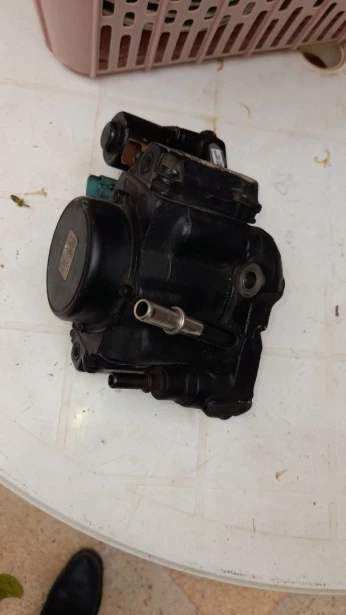 Pompe HP pour moteur HDI 2.0 l