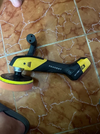 Policheuse lustreuse sans fil Peugeot