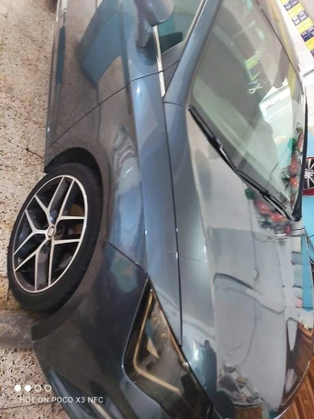 بيع و تصليح زجاج السيارات و الشاحنات و كل أنواع الآليات