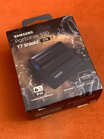 SSD Samsung T7 Shield 2TO