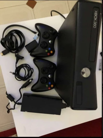 XBOX 360 SLIM