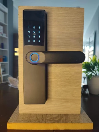 Serrure intelligente connectée