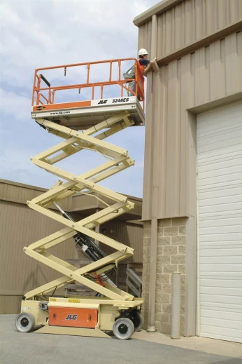 JLG R3246 2024