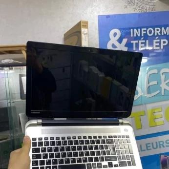 Tochiba Satellite S50-B-15F Intel core i7 5500u @ 2,00 GHz