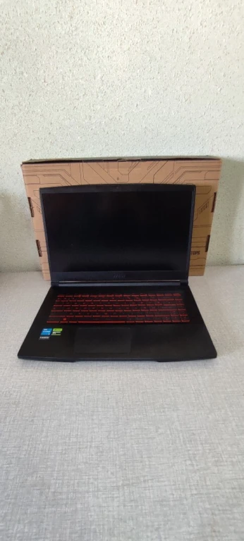 Pc gamer Msi gf 63 thin Rtx 4060 i5 12450H