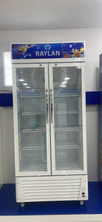 Réfrigérateur présentoirs vertical commercial