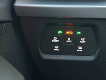 Seat Leon 2021 FR 10