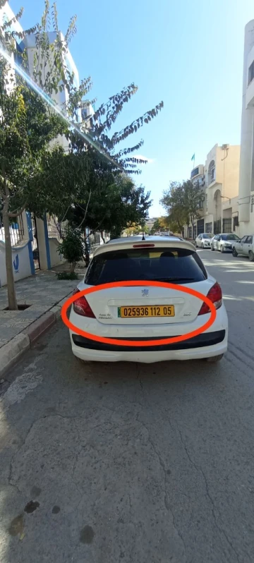 Peugeot 207 2012