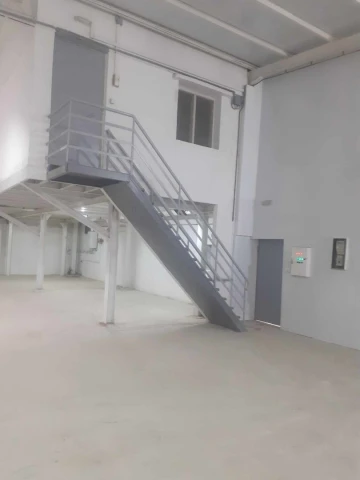 Location Hangar Alger Dely brahim 9
