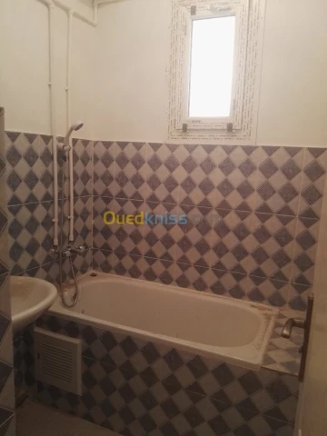Location Appartement F4 Annaba Annaba 7
